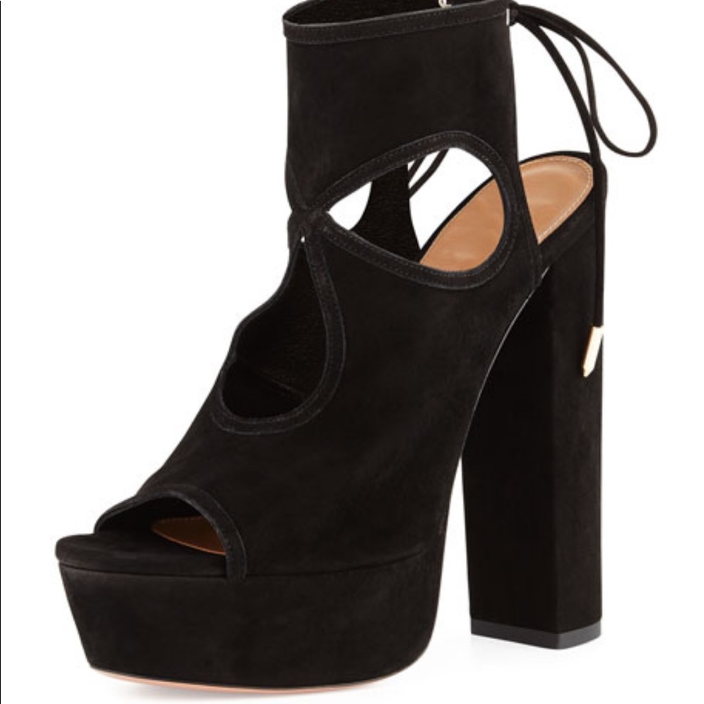 NWT Aquazzura Sexy thing cut out platform